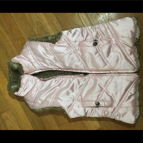 Gap- Girls reversible vest size 10 - Picture 4 of 6